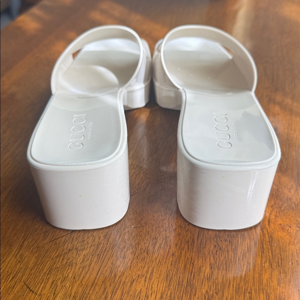 Gucci White Women's Slides (US size 6-6.5) - Picture 3 of 7